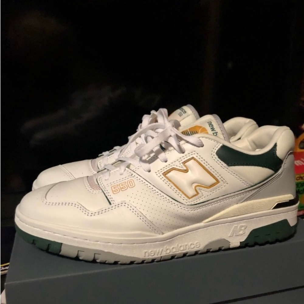 New Balance 550 nightwatch green